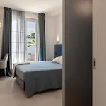 Apartment Vela Azzurra *