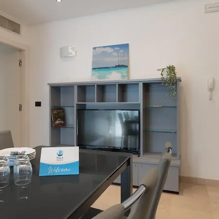 Vela Azzurra *