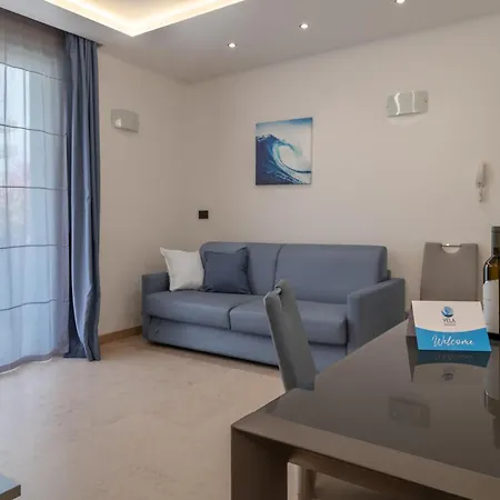 Vela Azzurra