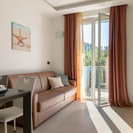 Vela Azzurra * Grottammare